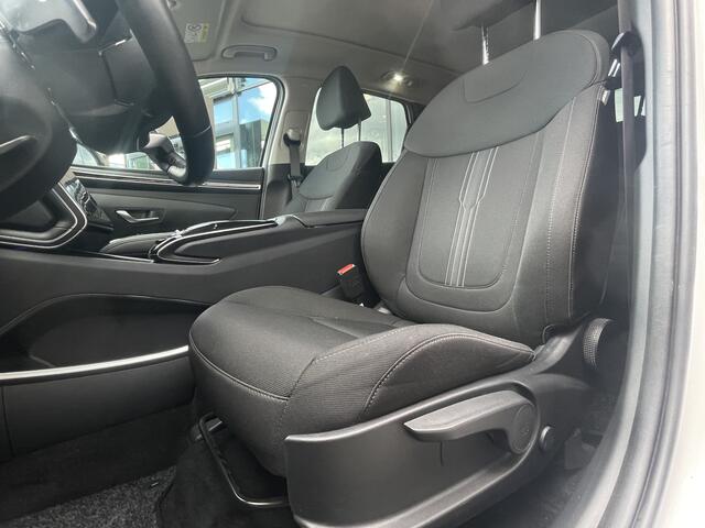 Hyundai TUCSON 1.6 T-GDI PHEV Comfort Smart 4WD Stuur verwarmd | Navigatie