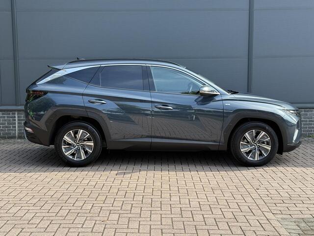 Hyundai TUCSON 1.6 T-GDI MHEV Comfort Smart / Eerste Eigenaar / Dealer Onderhouden / 1650Kg Trekgewicht / Stoel+Stuur Verwarming / Navigatie / Elektrische Achterklep