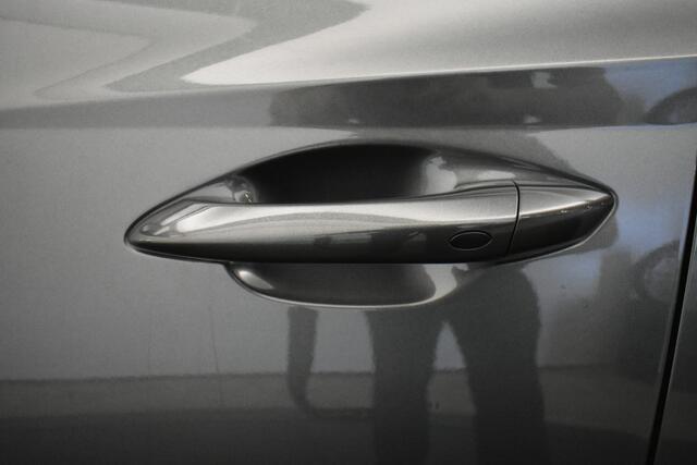 Hyundai TUCSON 1.6 T-GDI PHEV Comfort 4WD Cam Navi Key-Less Adaptive Cruise