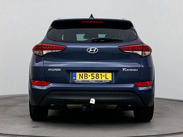 Hyundai TUCSON 1.6 GDi Go! | Parkeer sensoren voor en achter | Trekhaak |