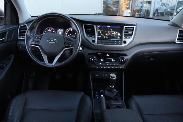 Hyundai TUCSON 1.6 GDi Premium | Camera | Trekhaak | Winter Pakket |