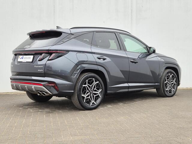 Hyundai TUCSON 1.6 T-GDI PHEV Plug-in N Line Sky 4WD Automaat / HUD / Glazen schuif- en kanteldak / Stuur- en Stoelverwarming / Stoelventilatie voor / Elektrische achterklep / Achterbank verwarming / Rondomzicht camera /