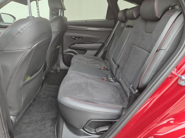 Hyundai TUCSON 1.6 T-GDI PHEV Plug-in N Line 4WD Automaat / Apple Carplay Android Auto / Trekgewicht 1350 kg / Elektrische achterklep / Stuur-, en Stoelverwarming / Adaptief CC /