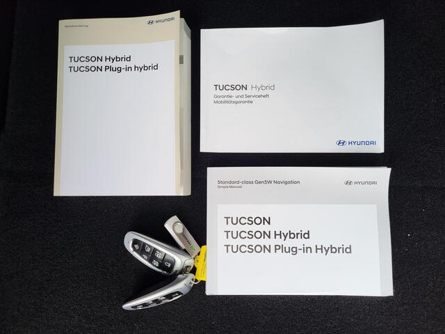 Hyundai TUCSON 1.6 T-GDI PHEV Premium 4WD Automaat / Dealer onderhouden / 1.350 kg trekgewicht / Navigatie / Krell Audio / Apple Carplay / Android Auto / Stoel-, stuur- en achterbankverwarming / Stoelventilatie /