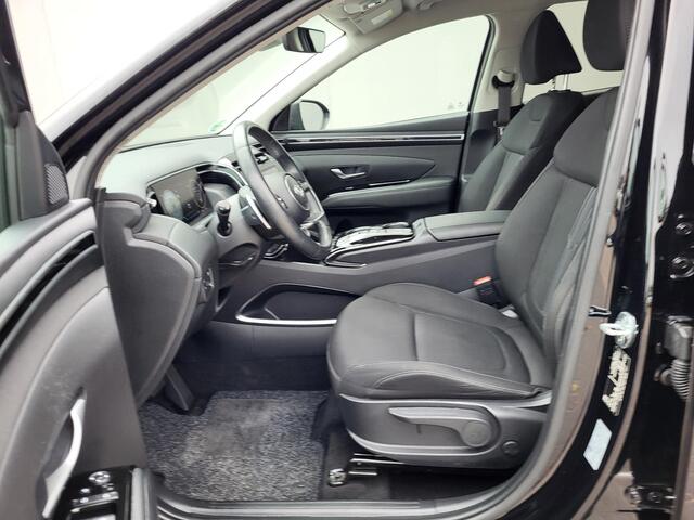 Hyundai TUCSON 1.6 T-GDI PHEV Comfort Smart 4WD Automaat / Apple Carplay Android auto / Stuur-, en Stoelverwarming / Trekgewicht 1350 kg / Achteruitrijcamera / Keyless Entry/Start / Adaptief CC / Elektrische achterklep /