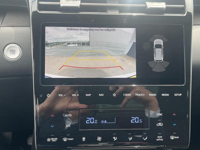 Hyundai TUCSON 1.6 T-GDI PHEV Premium Sky Edition 4WD Hyundai Tucson 1.6 T-GDI PHEV Premium Sky 4WD Schuif/kanteldak, Navigatie, Stoelverwarming, Parkeersensoren voor + Achter, Dodehoekdetectie, Climate control, BTW-Auto