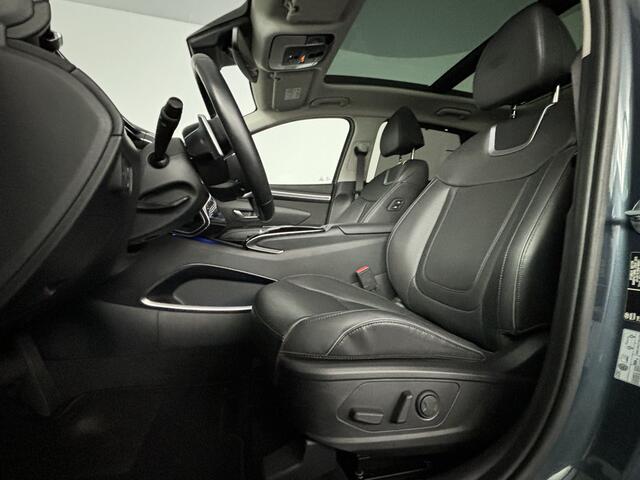 Hyundai TUCSON 1.6 T-GDI PHEV Premium Sky 4WD 360° Camera | Panorama dak | Achterbank verwarmd |