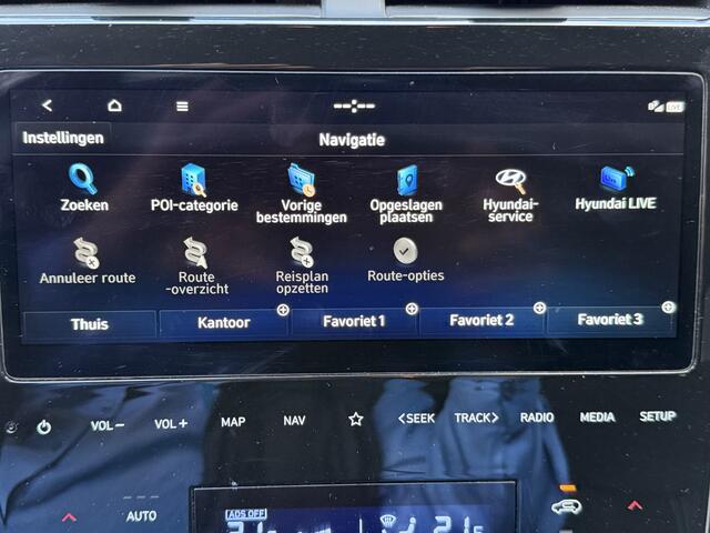 Hyundai TUCSON 16 T GDI MHEV Comfort Navi Cruise Camera enz . 1650 Trekgewicht . elc achterklep .