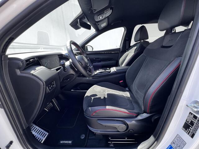 Hyundai TUCSON 1.6 T-GDI PHEV N Line Edition 265PK 4WD Automaat / Dealer onderhouden / SoH 100 % / Trekgewicht 1.350 kg/ Camera / Apple Carplay Android Auto / Adaptief CC / Stuur- en Stoelverwarming / Elektrische klep /