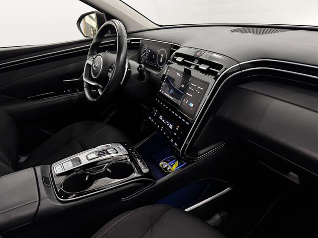 Hyundai TUCSON 1.6 T-GDI HEV Comfort Smart Camera, Navi, Winterpakket, Keyless start, Cruise control adaptief, Elektrische achterklep, A start stop
