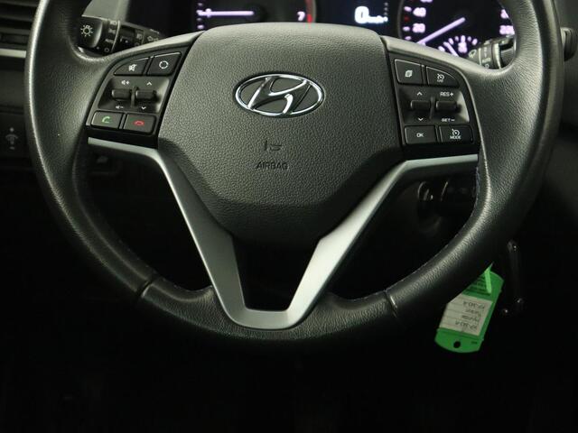 Hyundai TUCSON 1.6 GDi Comfort | Trekhaak | Stoelverwarming | Camera | Navigatie | Achterbankverwarming | Climate control | Parkeerhulp | Cruise control | Bluetooth