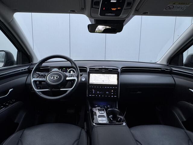 Hyundai TUCSON 1.6 T-GDI HEV Premium Sky Eerste eigenaar/ Dealer onderhouden / Glazen schuif- en kanteldak / Trekgewicht 1650 Kg/ Trekhaak / Elektrische achterklep / Adaptief cruise control / Stuur- en Stoelverwarming / Stoelventilatie /