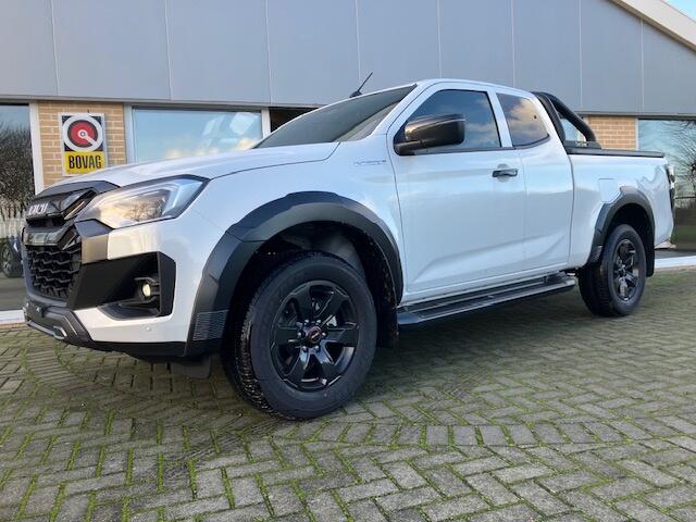 Isuzu D-MAX 1.9 Ext. Cab V-Cross