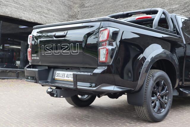 Isuzu D-MAX V-CROSS Elektrisch 4WD Extended Cab | OP VOORRAAD | All-in prijs | Nieuw | Automaat | Trekhaak | 5 Jaar garantie | 3500 kg