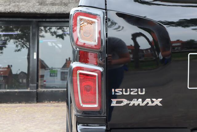 Isuzu D-MAX V-CROSS Elektrisch 4WD Extended Cab | OP VOORRAAD | All-in prijs | Nieuw | Automaat | Trekhaak | 5 Jaar garantie | 3500 kg