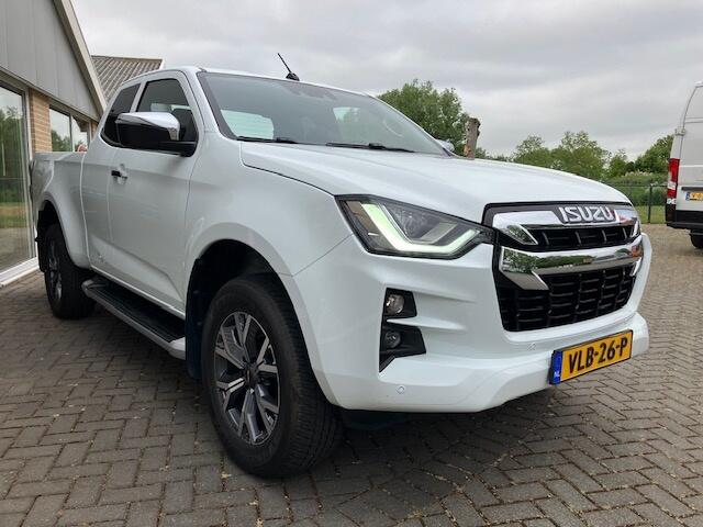 Isuzu D-MAX 1.9 E-Cab LSX automaat