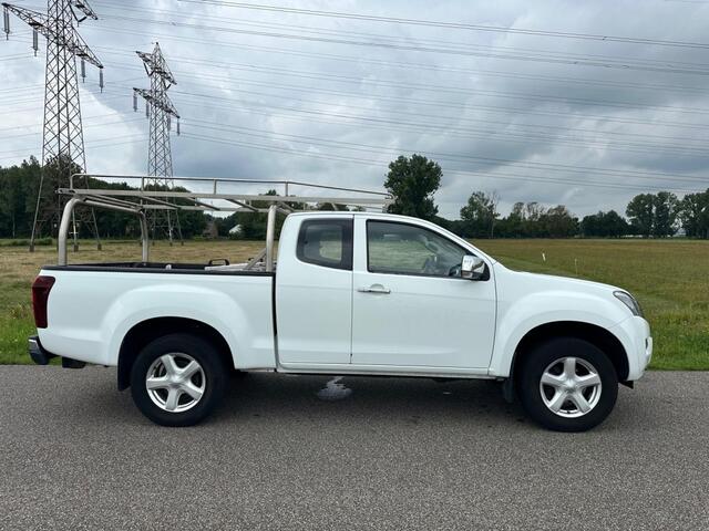 Isuzu D-MAX 2.5 Extended Cab LS 4WD AIRCO | NAP !