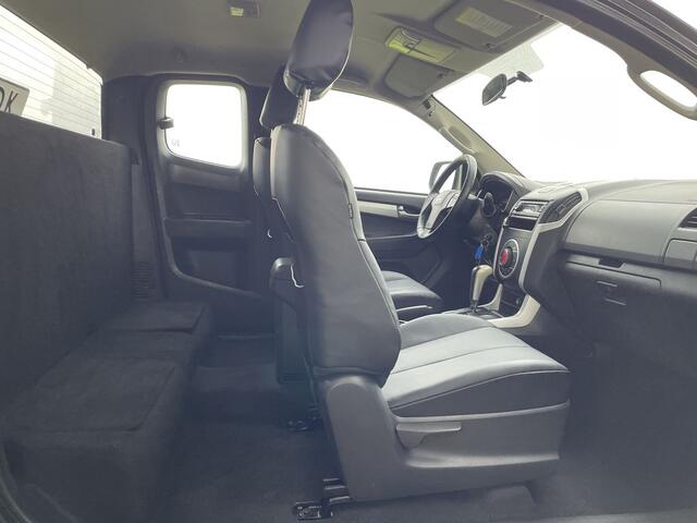 Isuzu D-MAX 2.5 TD Extended 164pk Cab LS 4WD BPM Vrij! Lease ¤299 p/m, Trekhaak, Airco, Leder, Cruise controle.