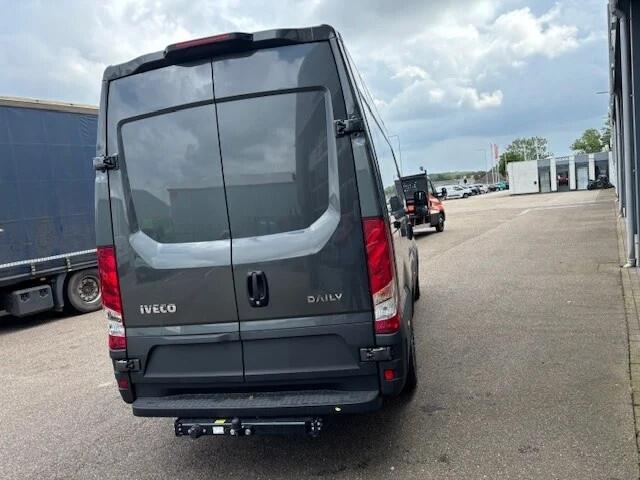 Iveco DAILY 35S16V A8 L3 H2