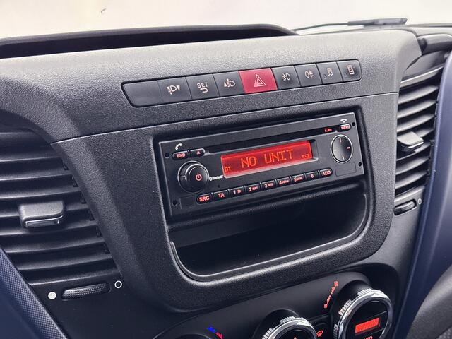 Iveco DAILY 35C16V 2.3 352 L2H2 Automaat 155PK Euro 6 3500KG trekhaak Achteruitrijcamera