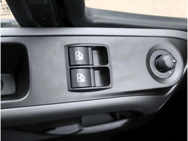 Iveco DAILY 35C18 HA8 3.0 375 Bakwagen Aut. Extra Brede Bak