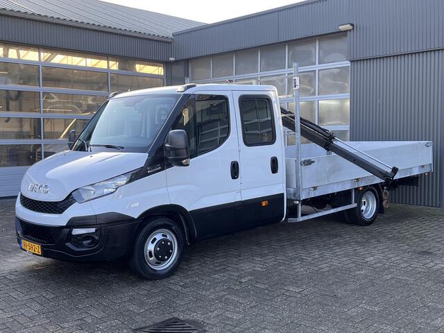 Iveco DAILY 35C17 3.0 410 170PK Automaat Palfinger Laadkraan Airco Cruise controle Trekhaak 3500kg trekgewicht 2-Persoons Open laadbak Pick-up P-up Bakwagen 1e eigenaar Euro 5