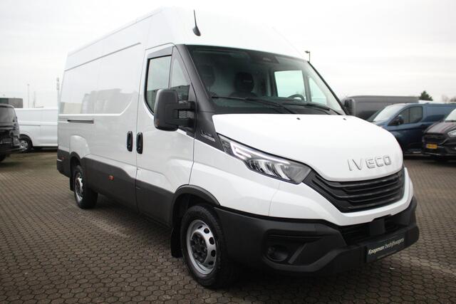 Iveco DAILY 35S16 2.3 160pk 352 L2H2 | Automaat | Facelift | Carplay/Android | Gev. stoel | 3500kg trekgew. | Lease 771,- p/m
