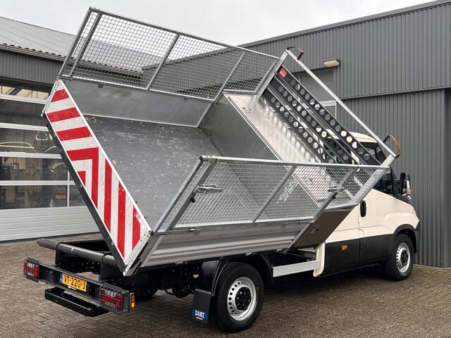 Iveco DAILY 35S11D 2.3 3 zijden kipper Airco Telefoonverbinding Gereedschapskist Stuuwielbediening Open laadbak Pick-up P-up Kieper Bakwagen 1e eigenaar Euro 5 Bpm vrij voor particulier gebruik!!