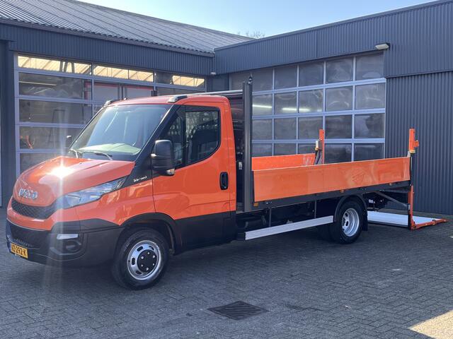 Iveco DAILY 35C15 146PK Trekhaak 3500kg Laadklep 500kg Navigatie Open laadbak Pick-up Euro 5 Bpm vrij Bakwagen p-up 1e eigenaar Dealer onderhouden