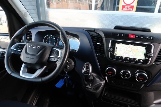 Iveco DAILY 35S18HV 3.0 35 L2 H2 AUT/ LED/ CAMERA/ 3.5T/ CRUISE/ CLIMA/ TREKHAAK