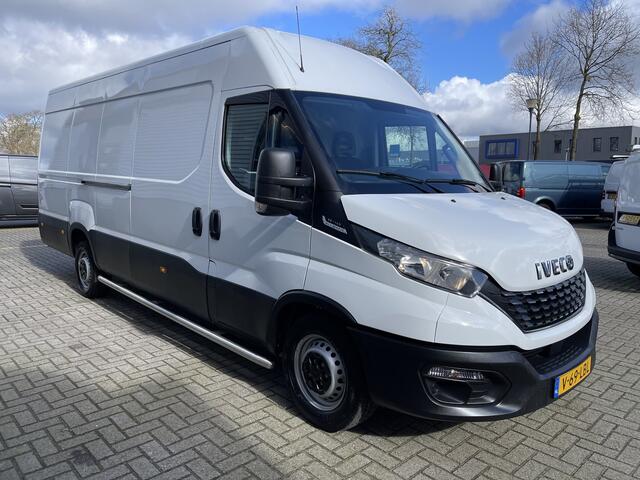 Iveco DAILY 35S14V 2.3 410 automaat L4H2 ( L3H2 ) / vaste prijs rijklaar ¤ 23.950 ex btw / lease vanaf ¤ 428 / airco / cruise control / trekhaak 3500 kg / laadruimte 375 cm lang !
