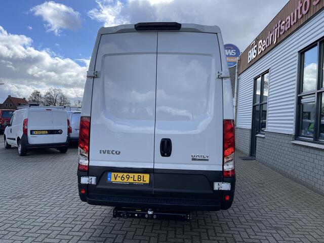 Iveco DAILY 35S14V 2.3 410 automaat L4H2 ( L3H2 ) / vaste prijs rijklaar ¤ 23.950 ex btw / lease vanaf ¤ 428 / airco / cruise control / trekhaak 3500 kg / laadruimte 375 cm lang !