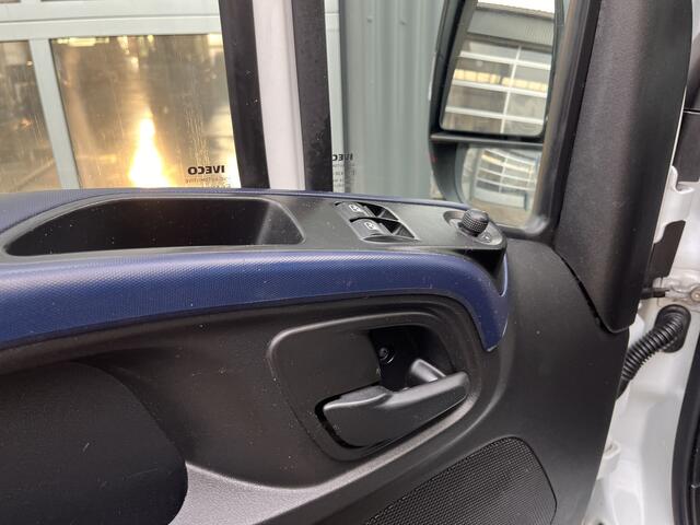 Iveco DAILY 35S14 2.3 410 Himatic Automaat Open laadbak 3500kg trekhaak Euro 6 Open laadbak Pick up p-up Bakwagen Himatic Maxi 3500 kg trekgewicht