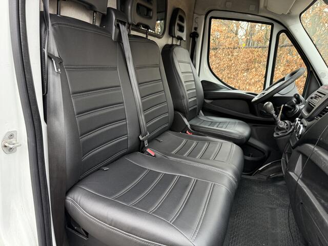 Iveco DAILY 35S16V 2.3 352 H3 L Airco, Nieuwe versnellingsbak, Distributieriem V.V. 2024, Goed onderhouden, Leder interieur, Imperiaal, LED bar, Climate control, 4 seizoenenbanden,