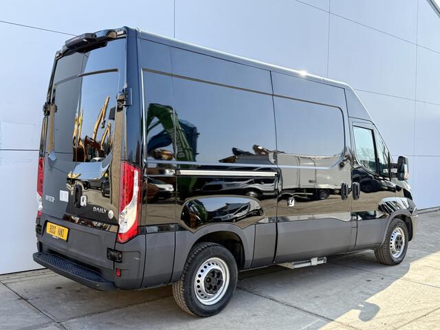 Iveco DAILY 35S16 L2H2 AC Camera 3.5t Lucht geveerde bestuurdersstoel