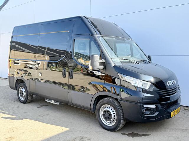 Iveco DAILY 35S16 L2H2 AC Camera 3.5t Lucht geveerde bestuurdersstoel