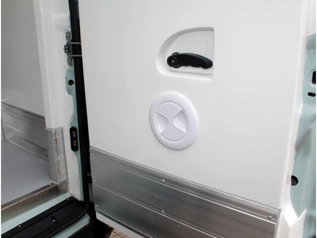 Iveco DAILY 35S16 2.3 352L H2 Aut. Koelwagen Vrieswagen Dag- Nachtkoeling Nieuw