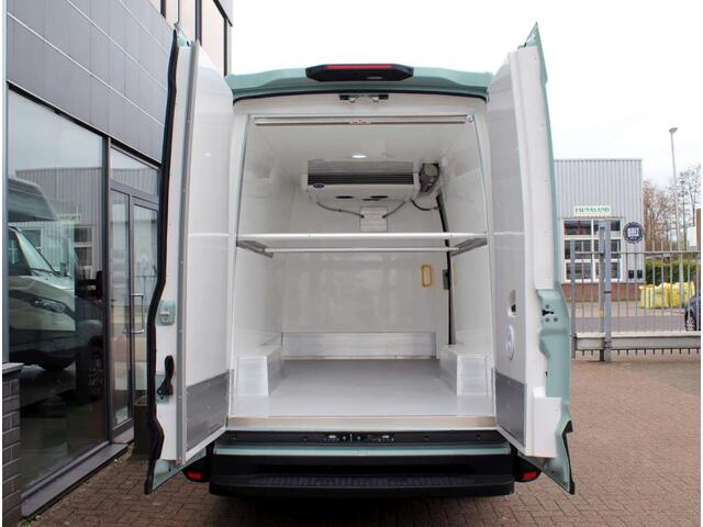 Iveco DAILY 35S16 2.3 352L H2 Aut. Koel- Vrieswagen Dag- Nachtkoeling Nieuw