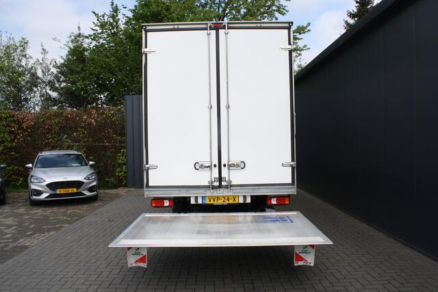 Iveco DAILY 35S18H 3.0 410 180PK BAKWAGEN - LAADKLEP - AIRCO
