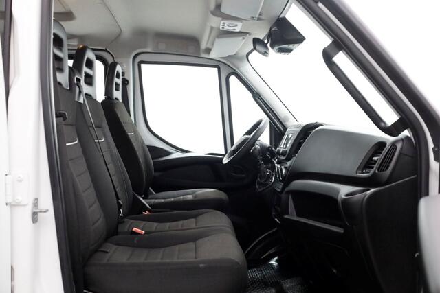 Iveco DAILY 35C14 136pk E6 Open Laadbak D.C. Trekhaak 3500kg 09-2023