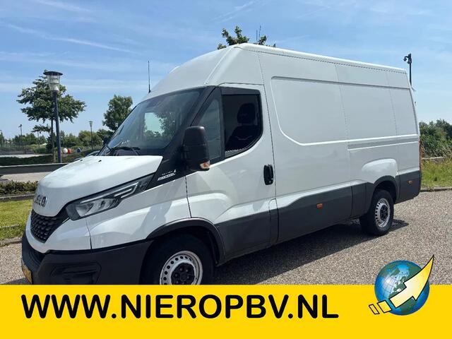 Iveco DAILY 35S16 L3H2 Automaat Airco Cruisecontrol Trekhaak EURO 6