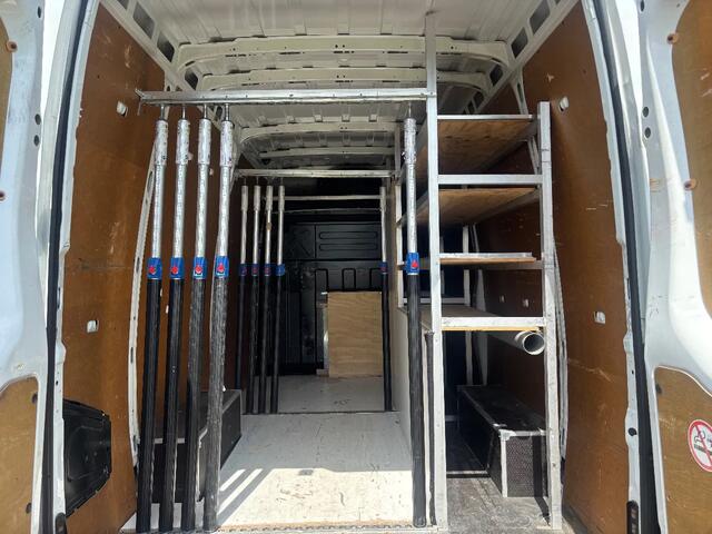 Iveco DAILY 35S16 L3H2 Automaat Airco Cruisecontrol Trekhaak EURO 6