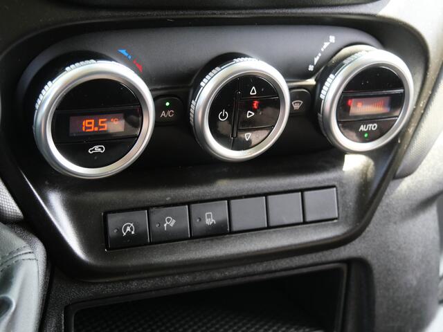 Iveco DAILY 35S14 HI-Matic Automaat L2H2 | 3.500 KG Trekgewicht | Full Option |