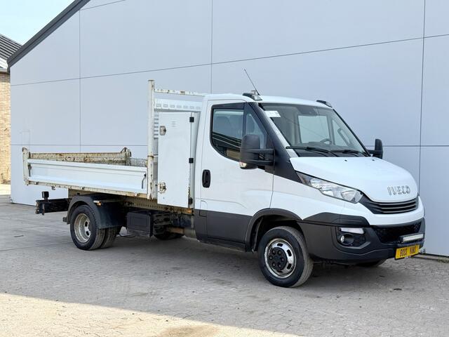 Iveco DAILY 35C18 3.0 3.0 Automaat Kipper Dubbellucht 3.5t Trekhaak Airco Cruise Control