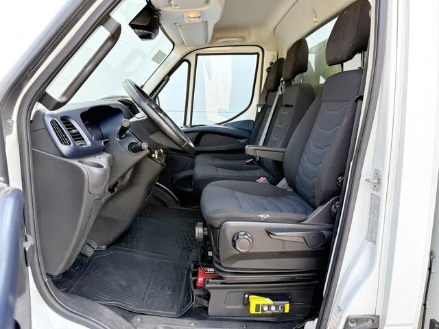 Iveco DAILY 35C18 3.0 3.0 Automaat Kipper Dubbellucht 3.5t Trekhaak Airco Cruise Control