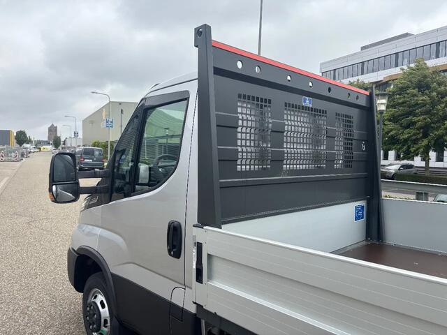 Iveco DAILY 35C18 Openlaadbak 4,85 Lang 2,05 Breed NIEUW Automaat Airco Navi BPM VRIJ