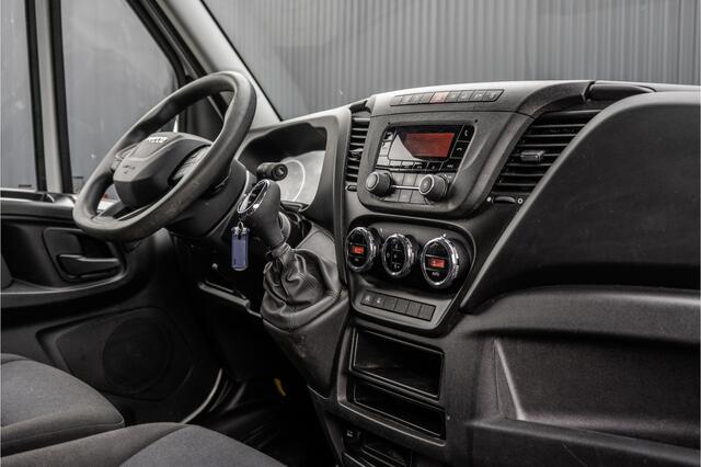 Iveco DAILY **35S16V L2H2 | Automaat | 157 PK | ECC | 3500 KG Trekgewicht | MF Stuur | 3-Persoons**