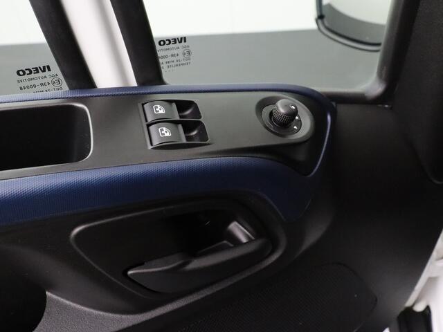 Iveco DAILY 40C18 Hi-Matic Automaat Koel/Vries Bakwagen | 12/220V | Dag-nacht aansluiting | 3-Persoons