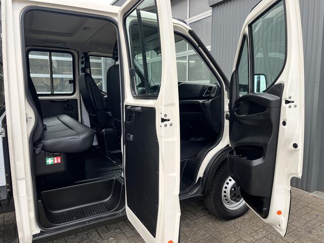 Iveco DAILY 35S12D 2.3 345 Airco Trekhaak 3500kg trekgewicht 6-Persoons Open laadbak Pick-up P-up Bakwagen 1e eigenaar Euro 6 Bpm vrij voor particulier gebruik!!