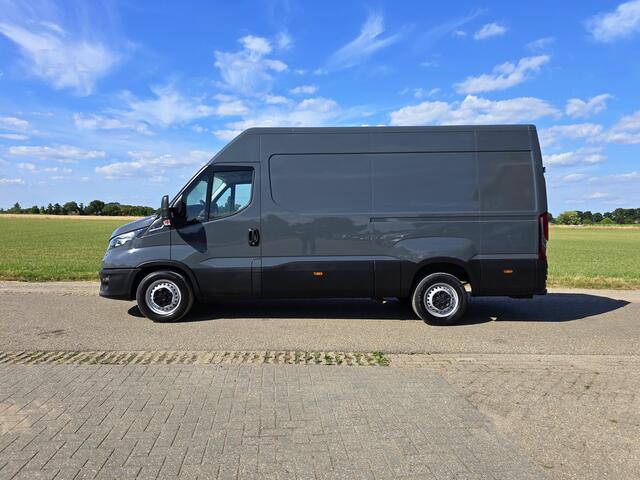 Iveco DAILY 35S14V 2.3 352L H2 - 140 Pk - Euro 6 - Airco - Cruise Control